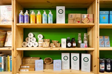 Bookshop - Café